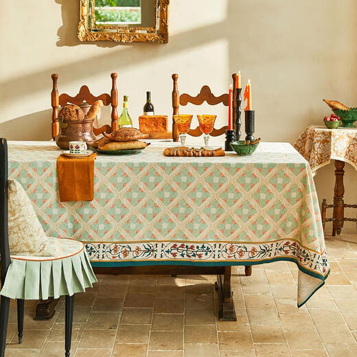 Zhenyue light luxury high-end tablecloth rectangular American pastoral tablecloth French retro atmosphere anti-scalding tablecloth Huahai 130*220