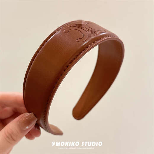 Nanzhi French high-end retro leather letter headband with pressed edge and wide edge for outing heavy industry light luxury hair accessories for women Black-leather c letter headband