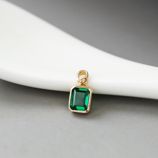 Nanzhi exquisite Korean pure 14K gold pendant female personalized square emerald inlaid K gold clavicle chain pendant separate movable circle pendant without chain 14K gold