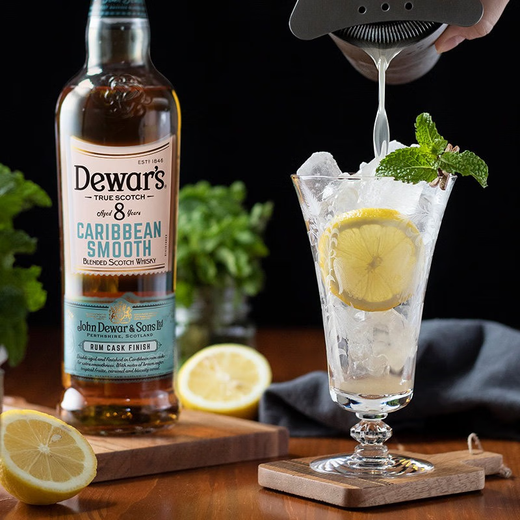 
Dewar's [IWC International Gold Award] Aged blended whiskey Scotland original imported foreign wine 700ml Emperor 8 years - Caribbean rum barrel