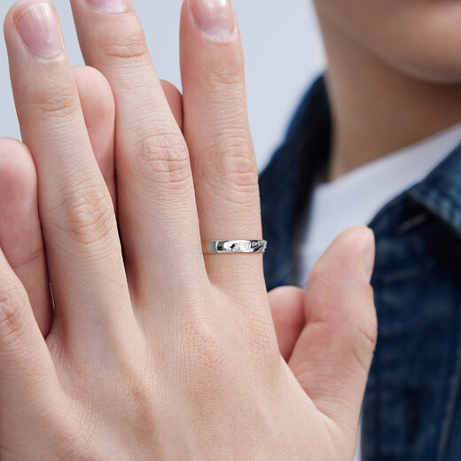 Lukfook Jewelry Platinum 950 Eternal Love Platinum Ring Men's and Women's Couple Ring Single Price G07TBPR0018 2.75g (including labor cost 248 yuan) Women's model