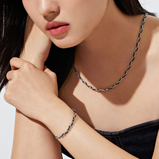Lukfook Jewelry two-tone platinum series platinum 950 twist chain electric black craft platinum necklace priced GJP0005DS 14.55 grams (including labor cost 2185 yuan)