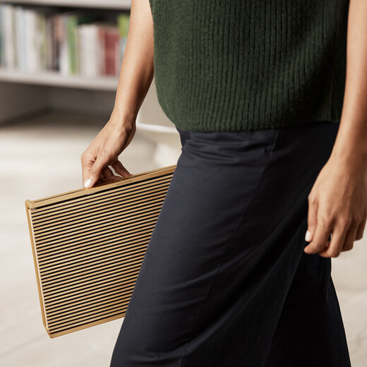 B&O Gong Jun endorses Beosound Level Bluetooth speaker, portable home high-end art audio, b& audio, light oak color, national subsidy, New Year gift