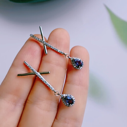 Shilian pattern sample simple geometric design s925 international standard silver inlaid natural tanzanite stud earrings