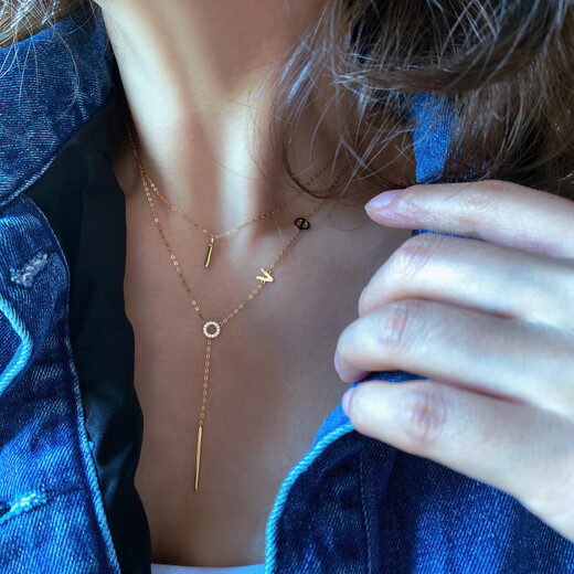 Shiyi high-end Korean popular Korean 14K gold necklace women's simple fashion strip glossy pendant clavicle chain set chain pendant