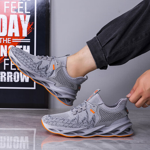 2025 Nouvelles chaussures décontractées Chaussures minces respirantes pour hommes Chaussures en maille à la mode masculines Chaussures de sport chaussures de lame chaussures noir et bleu 41