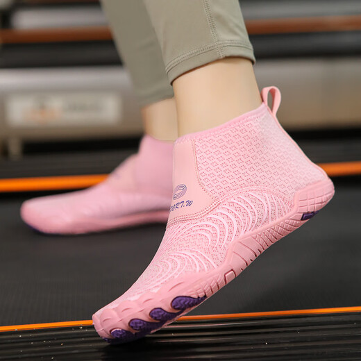 McCannon Indoor Fitness Shoes Women's Anti-Slip Silent Rope Jumping Shoes Men's Squat Deadlift Shoes Shock Absorbing Sports Shoes Soft Sole Yoga Shoes Black 43