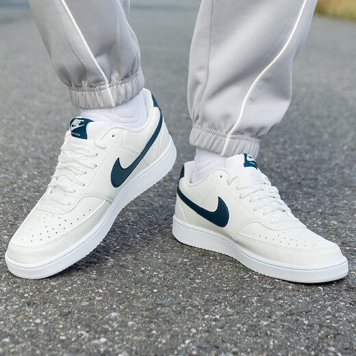 耐克（NIKE）男鞋 2025秋季运动鞋COURT板鞋耐磨低帮时尚舒适透气户外休闲鞋 HQ4867-101 44 (内长280mm)