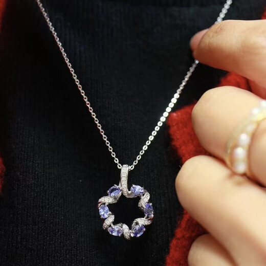 Shilian's new S925 silver set with natural tanzanite pendant garland style women's clavicle chain diamond cut ocean heart same style