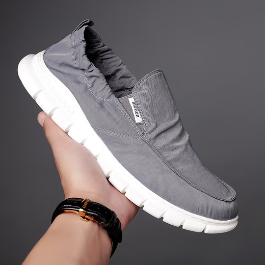 Biaobo 2025 Spring New Canvas Zapatos para hombres y hombres, un pie, zapatos casuales perezosos, trabajo transpirable viejos zapatos de tela Beijing 881 Negro 39