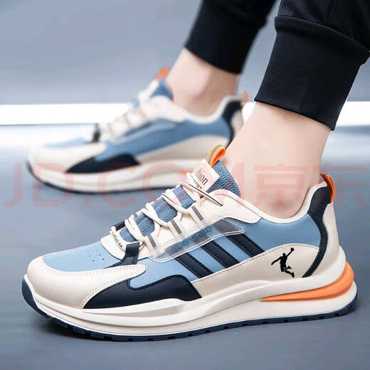 Men's shoes brand summer new product mesh breathable lightweight casual sports shoes odorproof cushion shock-absorbing versatile running shoes QD6628 Milan (leather surface) 40