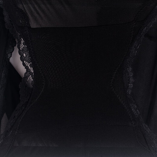 Sous-vêtements en soie mince sibérienne pour les femmes 100% de mûrier de soie de mûrier en dentelle sexy pantalon boxeur respirant de grande taille noire foncé 3884 m [poids de référence 90 ~ 105 Jin [Jin est égal à 0,5 kg]]]