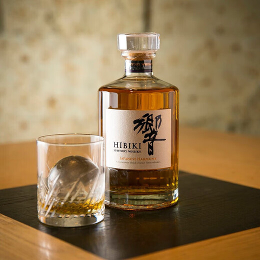 三得利【官方正品】响和风醇韵日本调和型威士忌700ml 三得利进口洋酒 响和风醇韵（有盒）