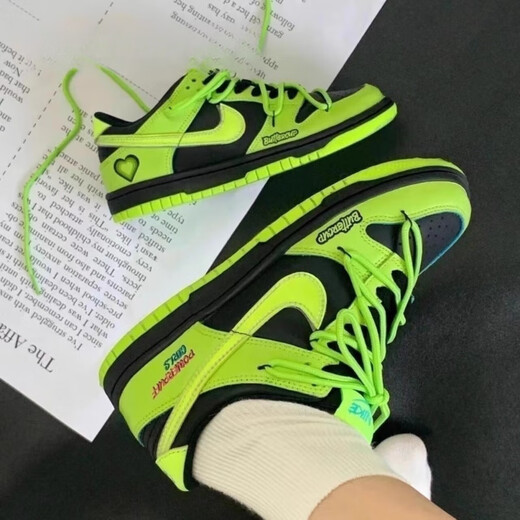 Nike (Nike) Sneakers Custom Dunk Low-Beere Maomao Little Polizist Kinder Spaß und fröhliches heißes Mädchen Low-Top-Schuhe DV1694-900 ohne Rückkehr oder Austausch 35.5 angepasst