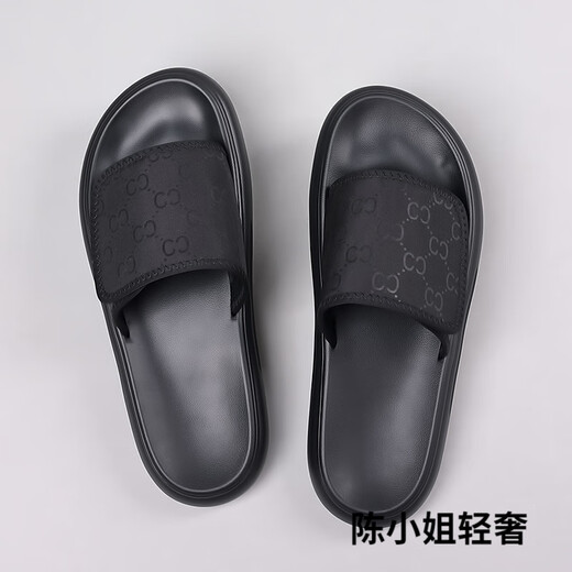 GPHF Slippers japonais Summer 2025 Nouvelles chaussures de plage à la mode à la mode et polyvalente pour hommes portant des pantoufles imperméables et anti-odeur noires 6189 38