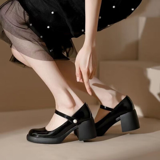 Mary Jane Shoes Women's 2025 New Spring y Autumn Pearl Fairy Fairy French High Heels Tisos gruesos gruesos zapatos solteros Off-White 35 (225 mm)