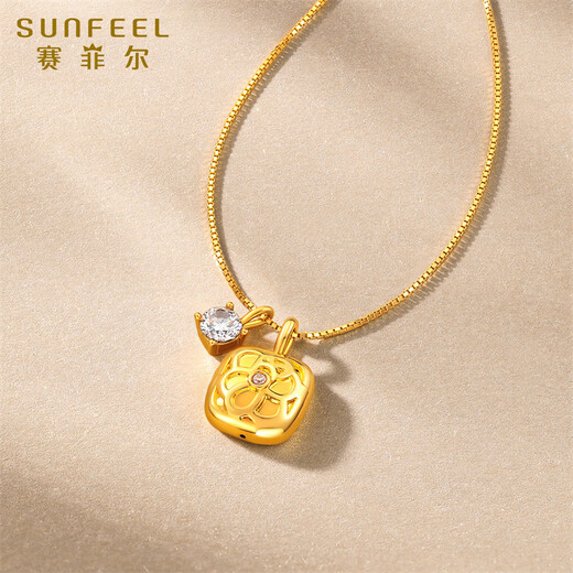 Saphire 18K gold pendant for girlfriend as a birthday gift, gold-plated silver chain, moissanite small sugar cube, single