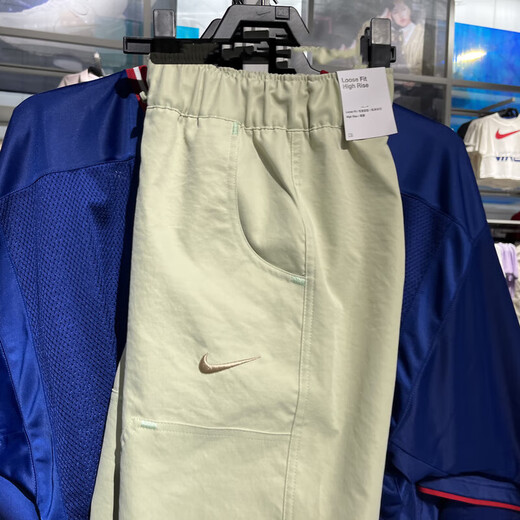 耐克（NIKE）运动裤女裤秋季新款休闲裤梭织防风宽松工装裤九分裤 HF6174-371 L