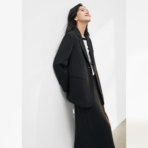 Dialogue (DUIBAI) lightweight shoulder pad silhouette suit jacket for women 2026 spring new style small temperament casual commuting small suit quiet black M