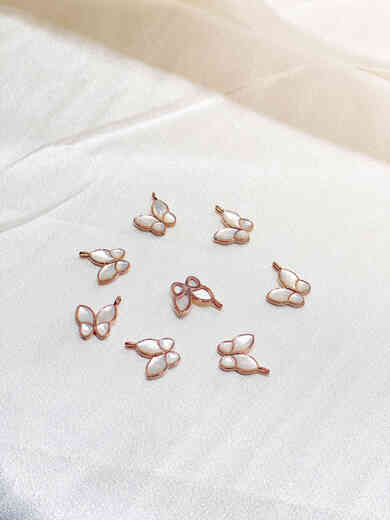 Chihuan 18K gold butterfly pendant, white mother-of-pearl necklace, colored gold rose gold clavicle chain set for Valentine's Day for your girlfriend, 18K gold rose gold, with 18K gold necklace