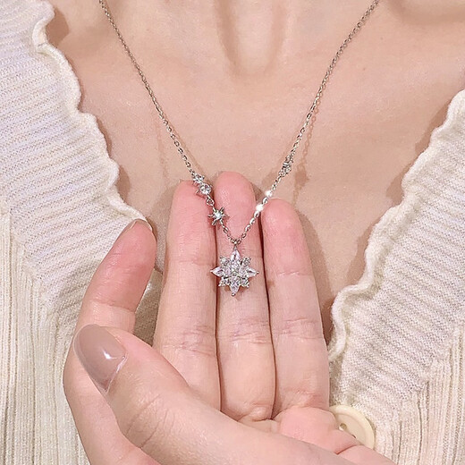 Catillo Lucky Snowflake 999 Silver Necklace Girls Pendant Clavicle Chain Birthday Gift for Girlfriend Snowflake Necklace/Free Engraving/925 Silver