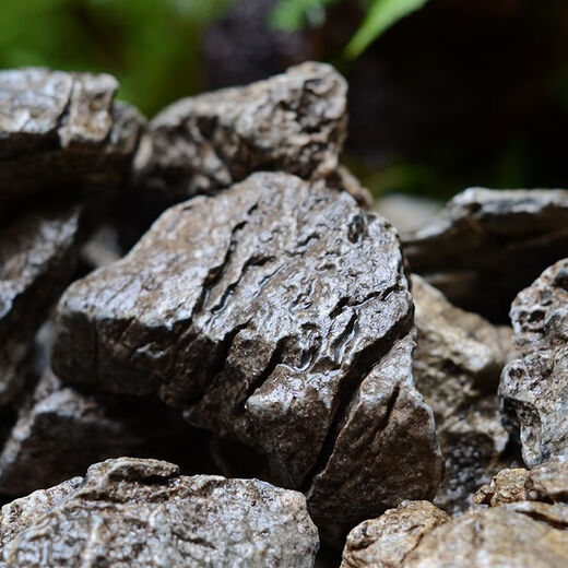 OIMG natural micro-landscape primary color blue dragon stone aquarium fish tank moss plant potted plant decoration grass tank tropical fish breeding turtle 10-12 cm blue dragon stone buy 5 pieces solid hair 10 pieces