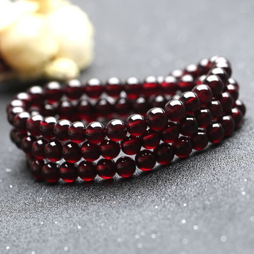 Fujiu suitable natural wine red garnet bracelet for women three circles 7A8A collection grade loose bead bracelet 7A treasure grade 6 mm (three circles)