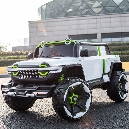 Tank Weini 300 pick-up de véhicule tout-terrain pour enfants pour les garçons et les femmes pour garçons et femmes peuvent prendre des adultes très grands pour enfants.