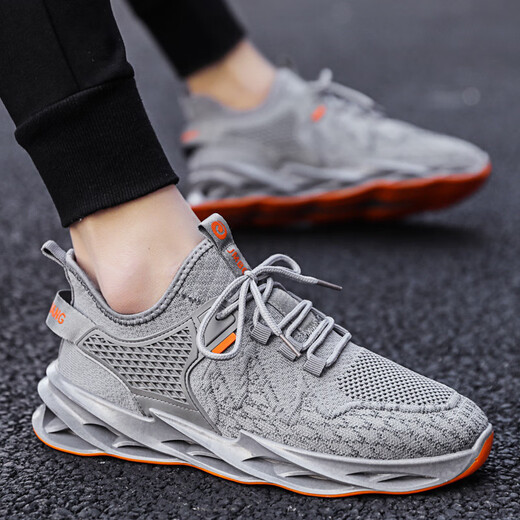 
2025 new casual shoes men's breathable thin shoes men's trendy mesh shoes sports shoes running shoes blade shoes black red 45