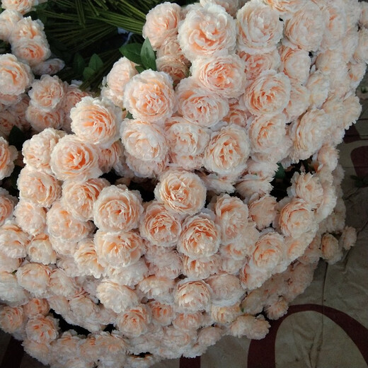 Simulated 3-head foreign peonies wedding flower arrangement rose sea wedding arrangement fake flowers Brazilian roses arranged on the ground silk flowers white