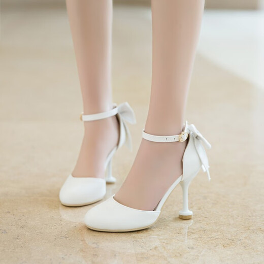 Ye Yu, a primary school student, hosted a very tall stiletto high-heeled shoe for middle-aged and older children, birthday dress shoes, girls model catwalk performance shoes, white 9cm heel 35 / suitable for feet length 22.5cm