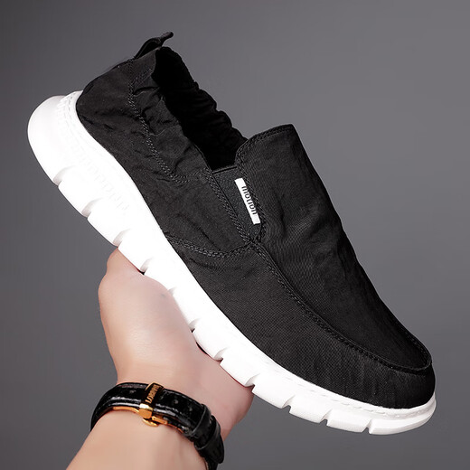 Biaobo 2025 Spring New Canvas Zapatos para hombres y hombres, un pie, zapatos casuales perezosos, trabajo transpirable viejos zapatos de tela Beijing 881 Negro 39