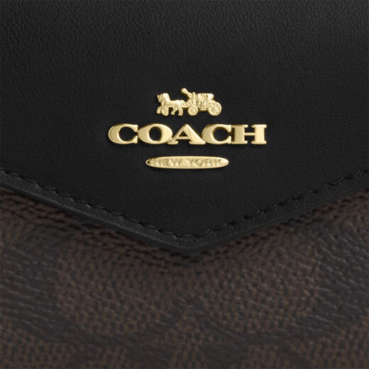 
CoaCH Outlet Women's Classic Logo Flip Card Bag IM/Walnut/Black