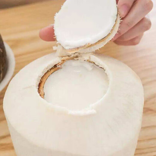 JOYVIO Thailand imported coconut green perfume coconut 6 pieces medium fruit 800g+ fruit straight from the source fresh fruit