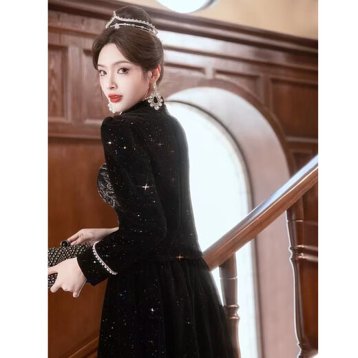 Maxbeth Black Evening Kleid für Frauen leichte Luxus Nische High-End-Bankett High-End New Chinese Style Annual Meeting Moderator Kunstprüfungsrock Herbst und Winter Black L.