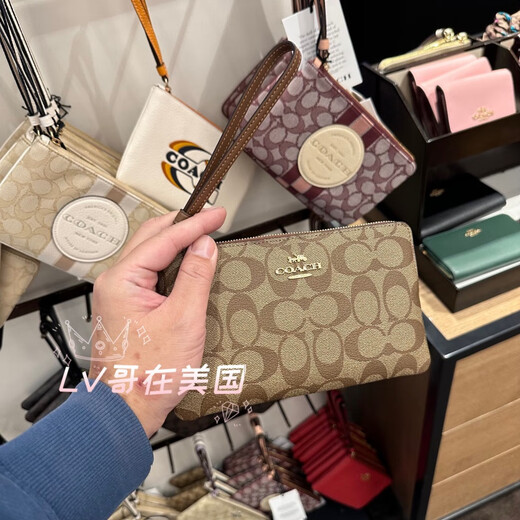 Coach (COACH) United States purchasing Coach women's bag genuine leather PVC classic logo single zipper clutch handbag handbag 1. No need to wait for black 3888