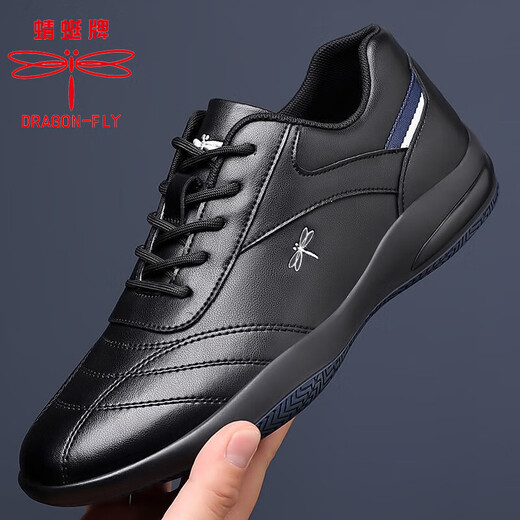 Dragonfly Brand Herrenschuhe neue vielseitige Herren Lederschuhe Sport und lässige Kuhwahnsinnsschuhe Koreanisch koreanische Kee-resistente weiche Sohle weiche Seitenlaufschuhe Männer 9877 Schwarze innere Höhe erhöhen 40