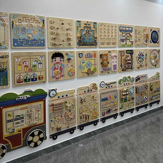 Hongtong Kindergarten Wall Corridor Decoración del juego de la educación temprana Montessori Enseñanza Ayudas Operación de pared de la pared cognitiva