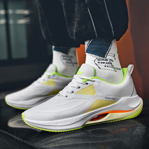 
GFDR ultra-light 20 running shoes men's shoes mesh breathable shoes shock-absorbing running shoes soft sole teenagers big children's sneakers women's running 9905 white ultra-light shock-absorbing 42
