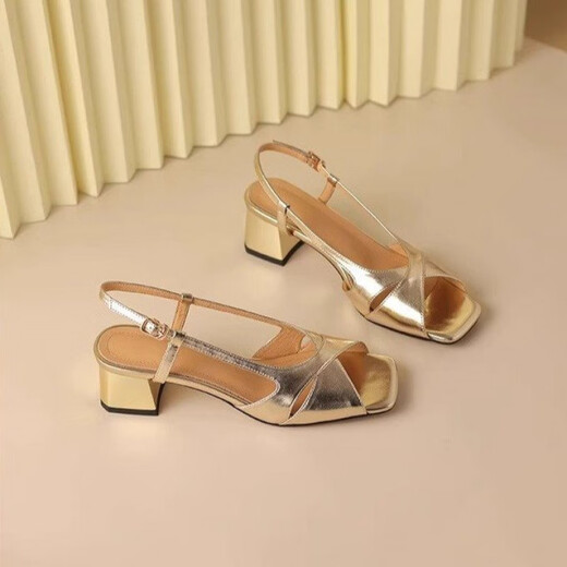 Spider King Silver One-Strip Open Open Talon Sandales pour les femmes 2024 Été Nouveau poisson en cuir rétro français Bouche à mi-talons Silver 35