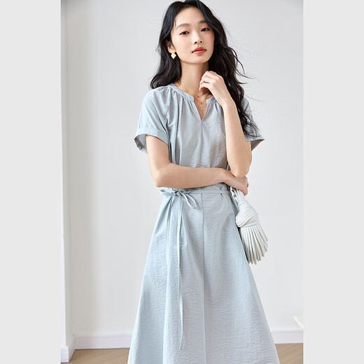 梵希蔓浅蓝色法式V领连衣裙女2025夏季新款收腰系带显瘦休闲长裙 M9733 浅蓝色 M