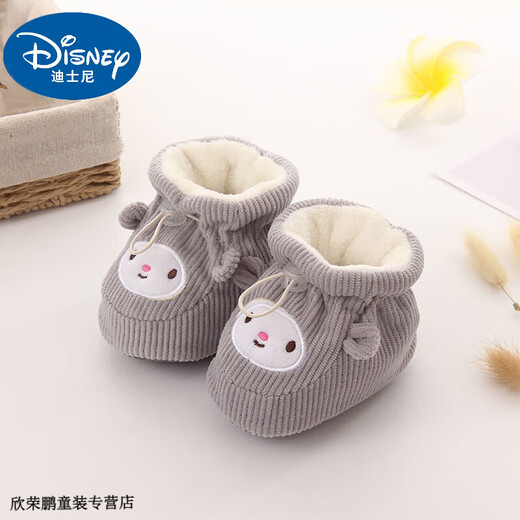 Disney Babybaby Schuhe und Socken weiche Sohlen 0-6-12 Monate im Herbst und Winter. Baby Kleinkinder fallen nicht ab, bevor sie lernen, Samt -Fußabdeckung Baumwollschuhe zu lernen. Kaninchen verdickte weißes 1 Paar. Ein Paar. Einzelgröße. Innenlänge 11,0 cm4-9 Monate.