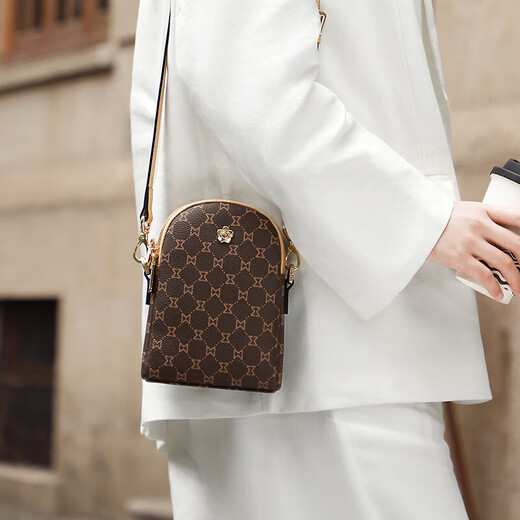 
MashaLanti 2025 new bag women's bag summer light luxury mobile phone bag light luxury women's mini high-end one-shoulder small crossbody bag