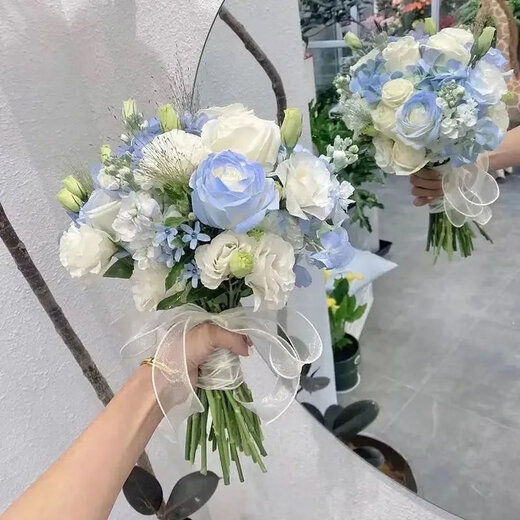 Fleurs de mariage dilanmu tenant la mariée tenant des photos de mariage tulipes obtenant un certificat simulation fleurs photo accessoires