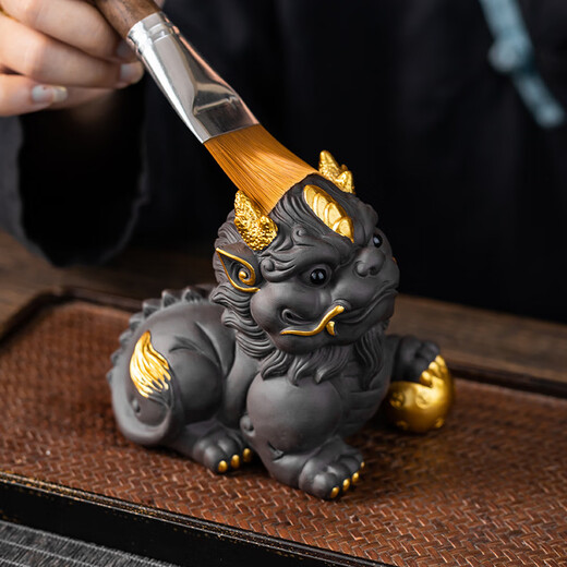 Qingtianwenyue tea pet Pixiu attracts wealth. Purple sand can raise tea. High-end office ceramic tabletop tea tray and tea set decoration for home. Purple sand attracts wealth. Pixiu-Yuanbao.