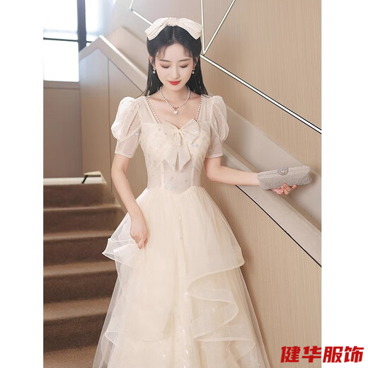 Yinshi new evening dress, female sense, niche light luxury, birthday coming-of-age ceremony, vocal and art test host, high-end banquet, champagne color S