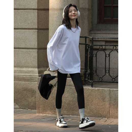Demana basic long-sleeved white T-shirt 2025 spring and autumn off-shoulder long-sleeved basic versatile base T-shirt for women