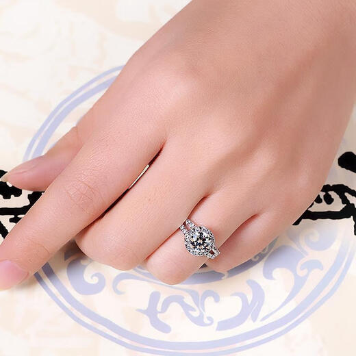 Pt950 platinum moissanite ring fashionable and exquisite open ring women's high-end diamond ring wedding ring diamond ring light luxury round bag ring 1 carat
