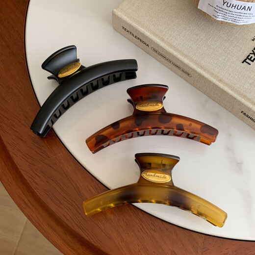 Hejimei French Retro Retro Maillard Clips de agarre de gran tamaño con gran volumen de cabello en la parte posterior de la cabeza Corea coreana Gold Standard Clip Standard Stardress Shark Clip 3884-3 amarillo Amber English Standard Curred Clip