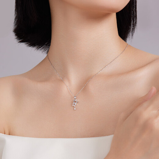 Liuguifu Jewelry Xingyao Pt950 platinum pendant five-pointed star necklace clavicle chain necklace birthday gift 1.25g
